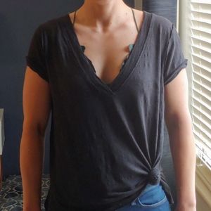 Black oversized v-neck t-shirt